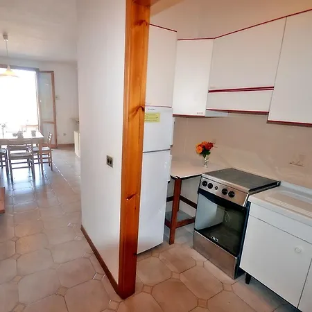 Holiday Bolivia Tatil Evi Lido delle Nazioni